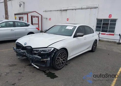 2022 BMW 3 Series M340I xDrive z USA, uszkodzony, nr VIN 3MW5U9J04N8C25156